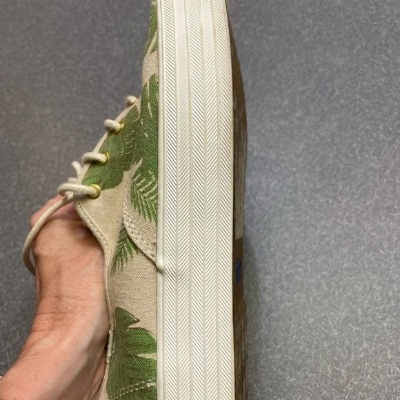 Unique Keds on platform with linen colored background and tropical leaf design - Picture 5 of 8